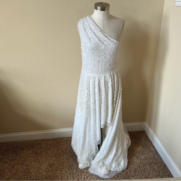 Mac Duggal Sequin One Shoulder High Low Dress Gown - Picture 2 of 16